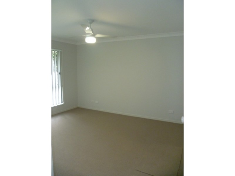 1/3 Quiamong Street, Bray Park QLD 4500