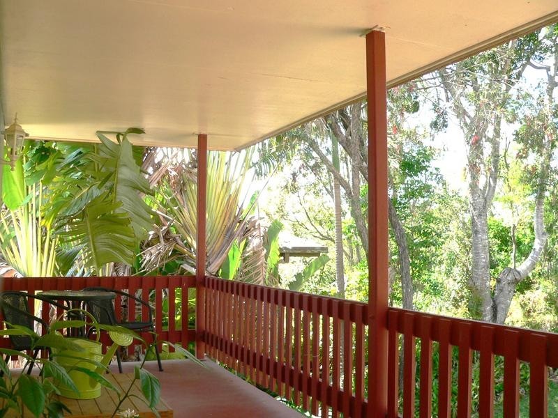 75 View Cr, Arana Hills QLD 4054