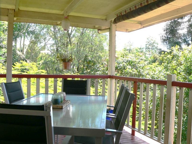 75 View Cr, Arana Hills QLD 4054