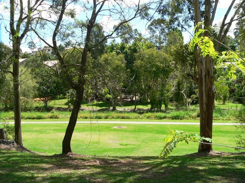 75 View Cr, Arana Hills QLD 4054