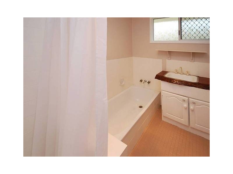 26 Aralia Street, Arana Hills QLD 4054