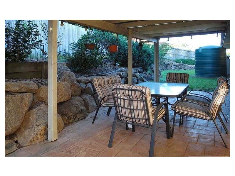 50 Hillenvale Avenue, Arana Hills QLD 4054