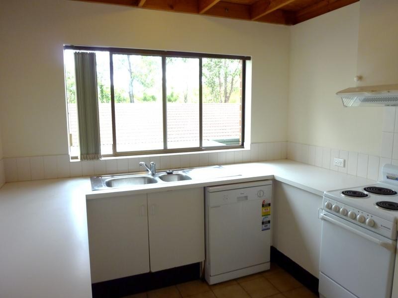 8/21 Jane Street, Arana Hills QLD 4054