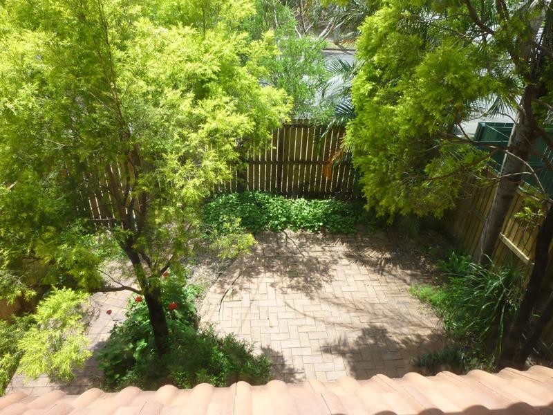 8/21 Jane Street, Arana Hills QLD 4054