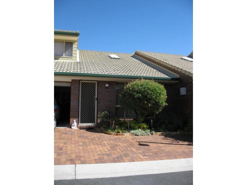 42/9 Leslie Street, Arana Hills QLD 4054