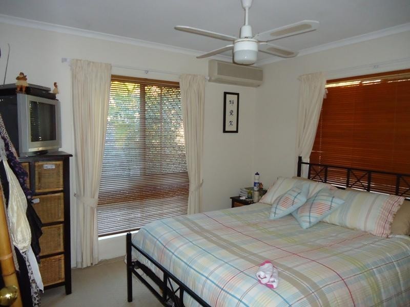 Arana Hills QLD 4054