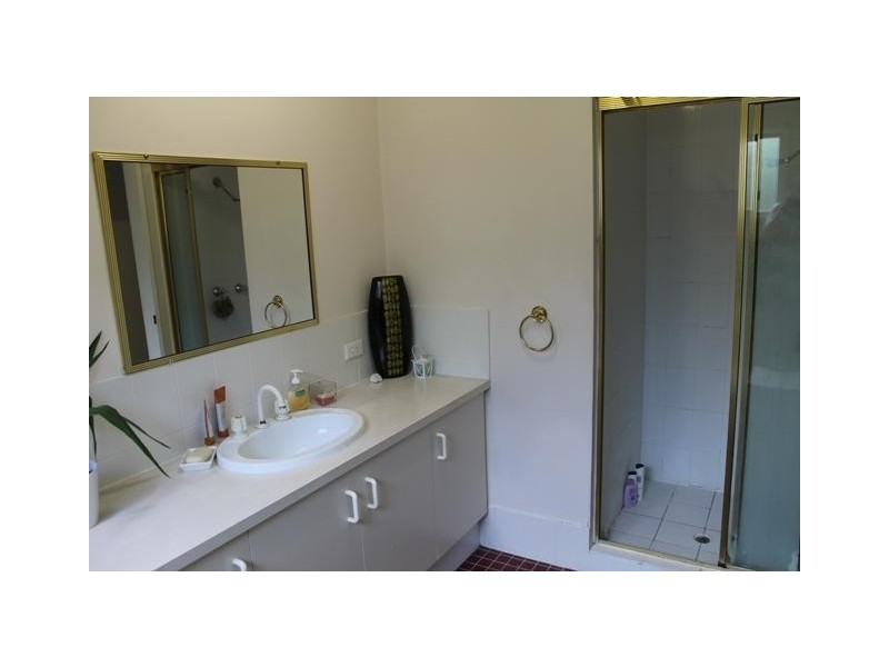 Arana Hills QLD 4054