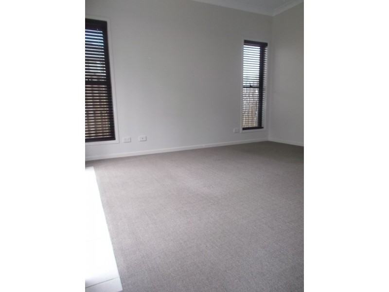 50 Woolshed Street, Ferny Hills QLD 4055