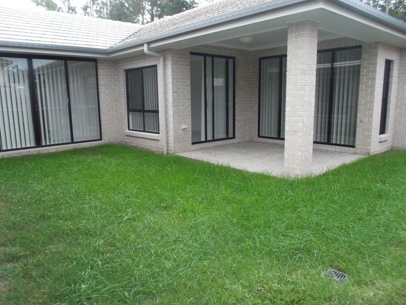 50 Woolshed Street, Ferny Hills QLD 4055