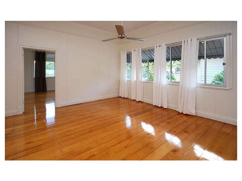 26 Groom Street, Gordon Park QLD 4031