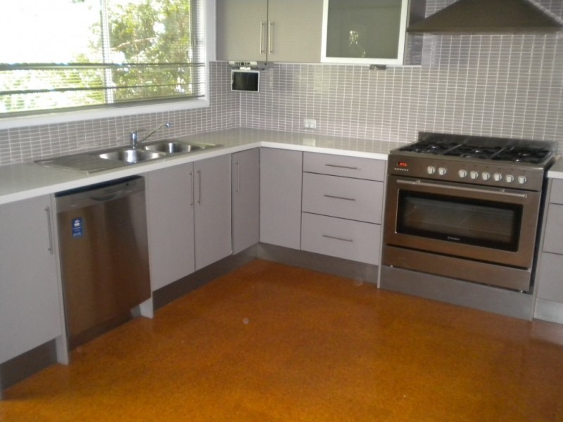 18 View Crescent, Arana Hills QLD 4054