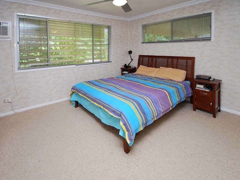 18 View Crescent, Arana Hills QLD 4054