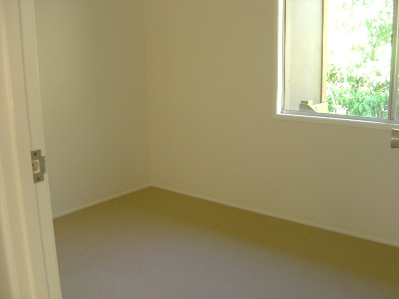 13 Tarnee, Ferny Hills QLD 4055