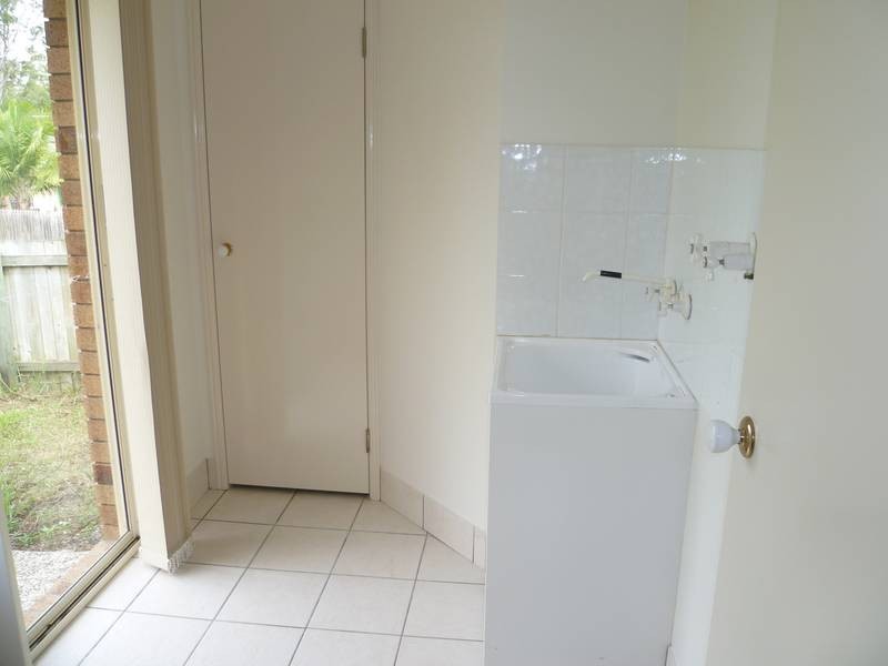 40 Hawkes Avenue, Arana Hills QLD 4054