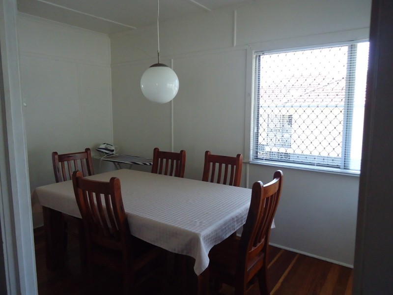 899 Samford Rd, Keperra QLD 4054