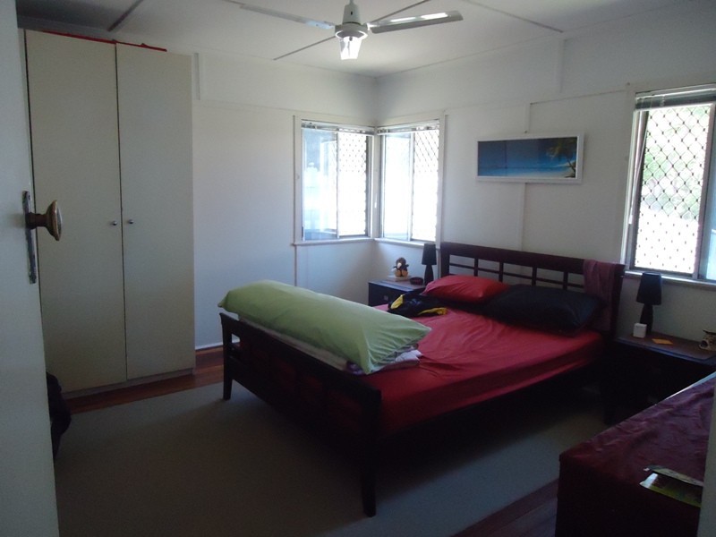 899 Samford Rd, Keperra QLD 4054