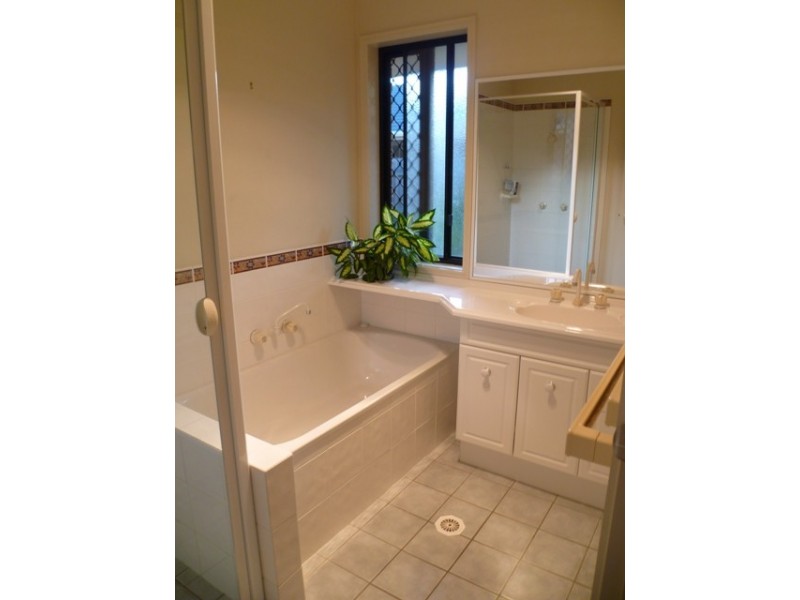 26 Wyellan Place, Upper Kedron QLD 4055