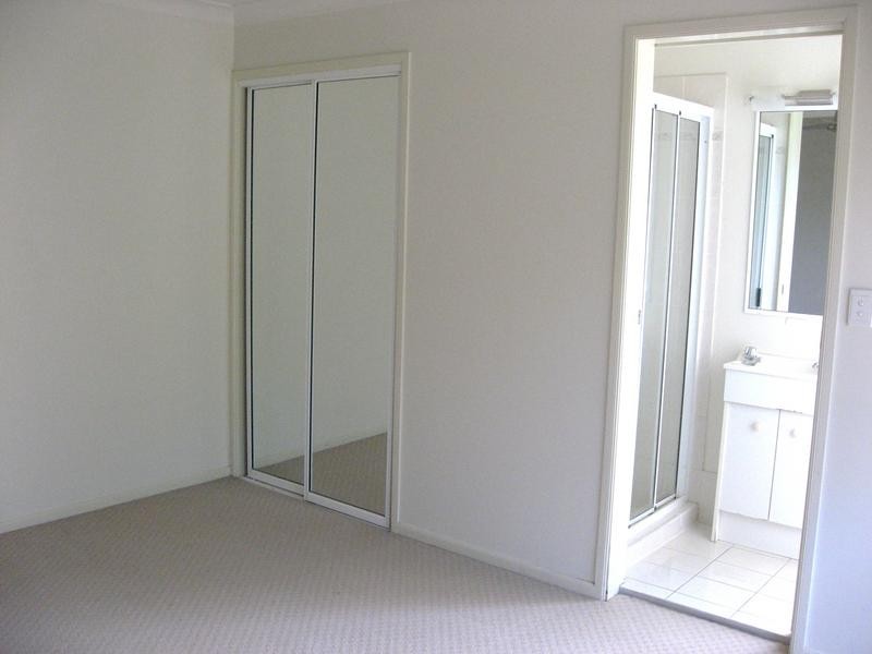 14/85 View Cres, Arana Hills QLD 4054