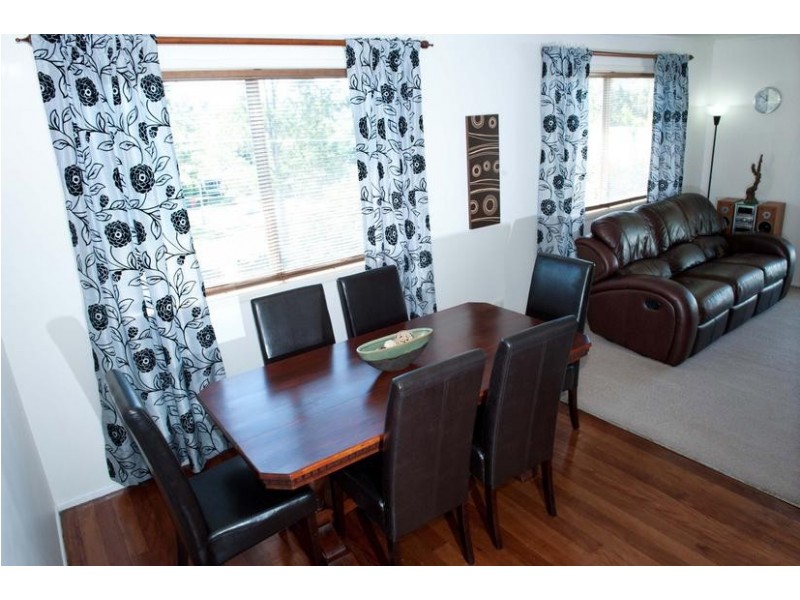 34 Bargo St, Arana Hills QLD 4054