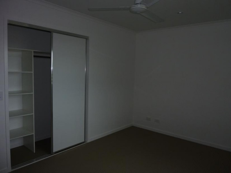 1/46 Warringah, Everton Park QLD 4053