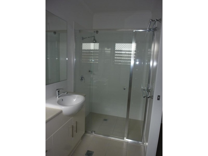 1/46 Warringah, Everton Park QLD 4053