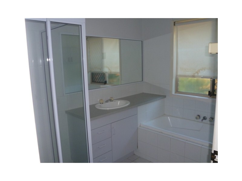 64 Thiess Drive, Albany Creek QLD 4035