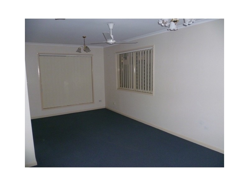 4 Melvina Place, Bracken Ridge QLD 4017