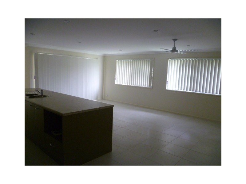 12 Osprey Street, Upper Kedron QLD 4055