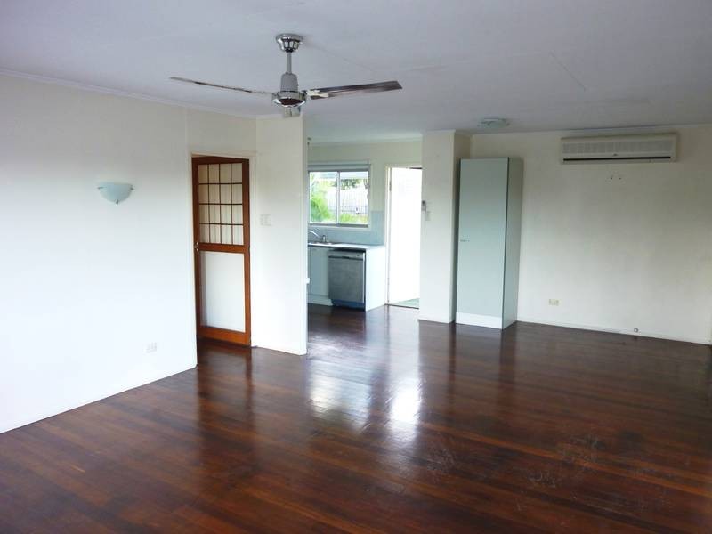 296 DAWSON PDE, Arana Hills QLD 4054