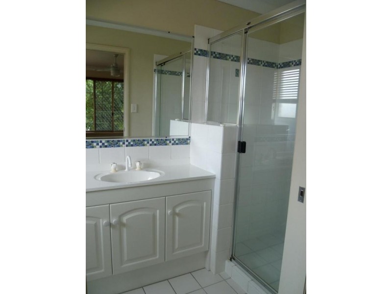 54 Kidman Place, Keperra QLD 4054