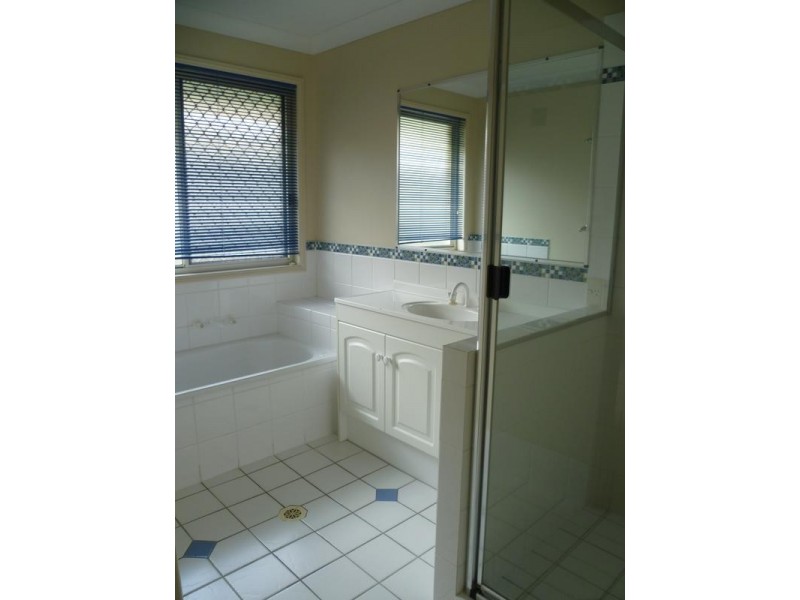 54 Kidman Place, Keperra QLD 4054