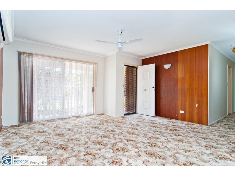 22 Amaroo Ave, Ferny Hills QLD 4055