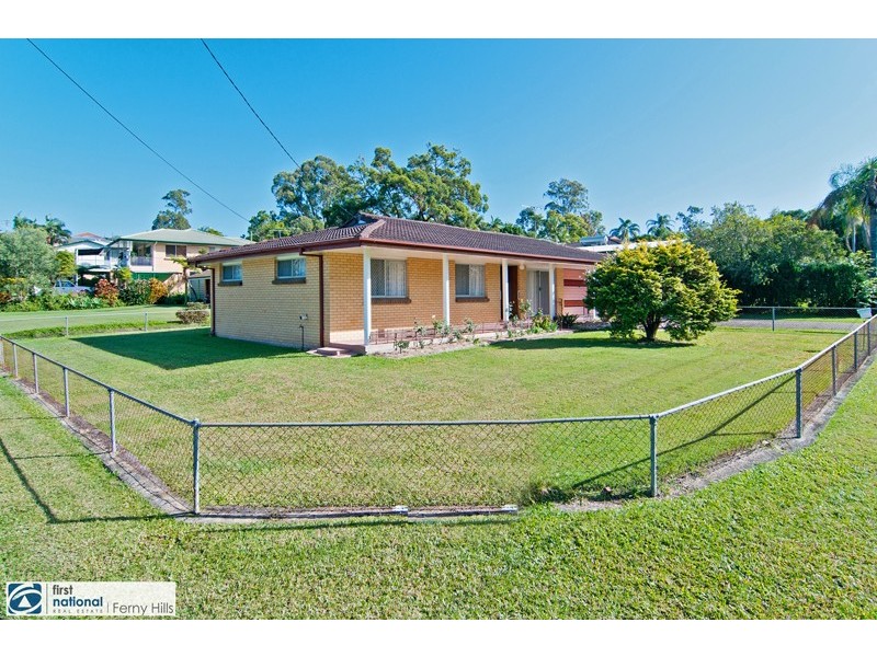22 Amaroo Ave, Ferny Hills QLD 4055