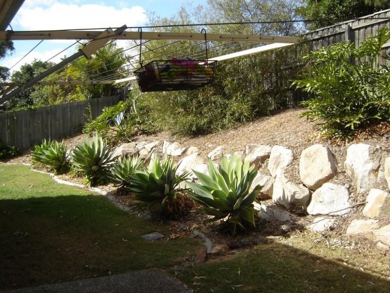 7 Delvin Court, Arana Hills QLD 4054