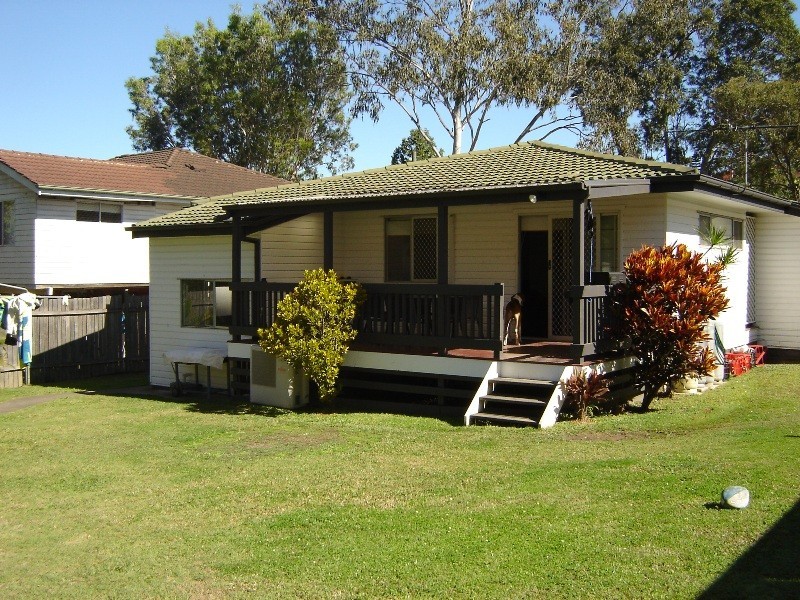 35 Rinavore St, Ferny Grove QLD 4055