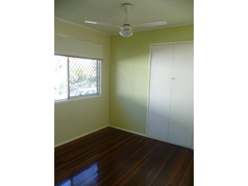 35 Rinavore St, Ferny Grove QLD 4055