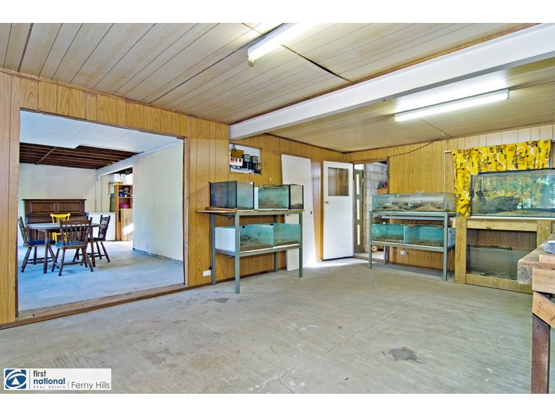 24 Alkoomi Ave, Ferny Hills QLD 4055