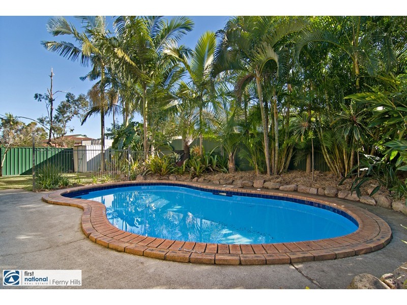 24 Alkoomi Ave, Ferny Hills QLD 4055