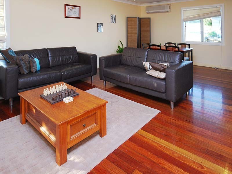 101 Farrant Street, Stafford Heights QLD 4053