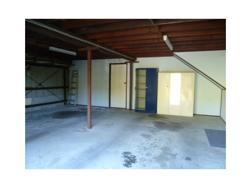 30 Tarcoola Ave, Ferny Hills QLD 4055