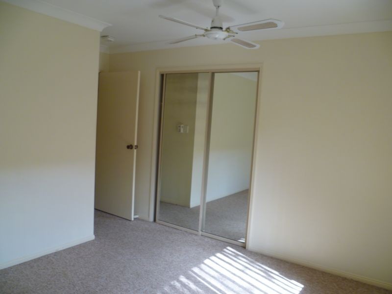 1/36 Leslie Street, Arana Hills QLD 4054