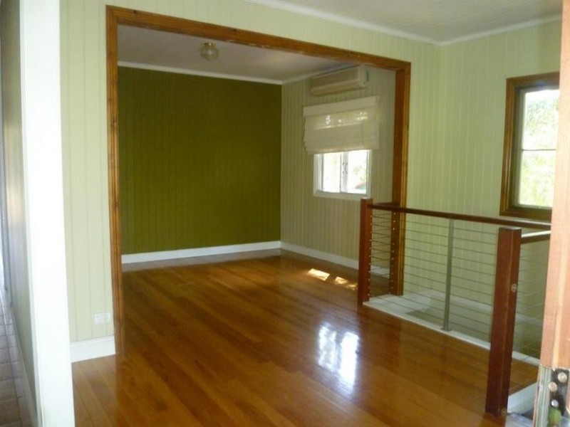 16 View Crescent, Arana Hills QLD 4054