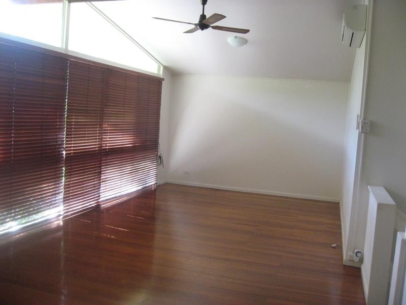 61 Hutton Road, Ferny Hills QLD 4055