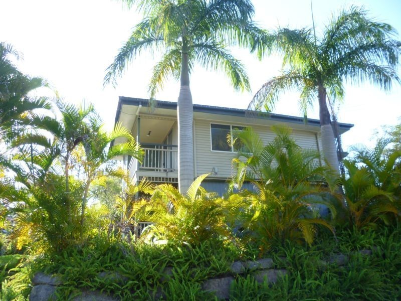 1 Dorset Court, Ferny Hills QLD 4055