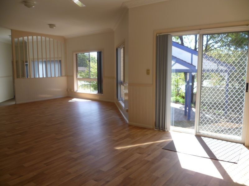 4 Zeppo Pl, Mcdowall QLD 4053