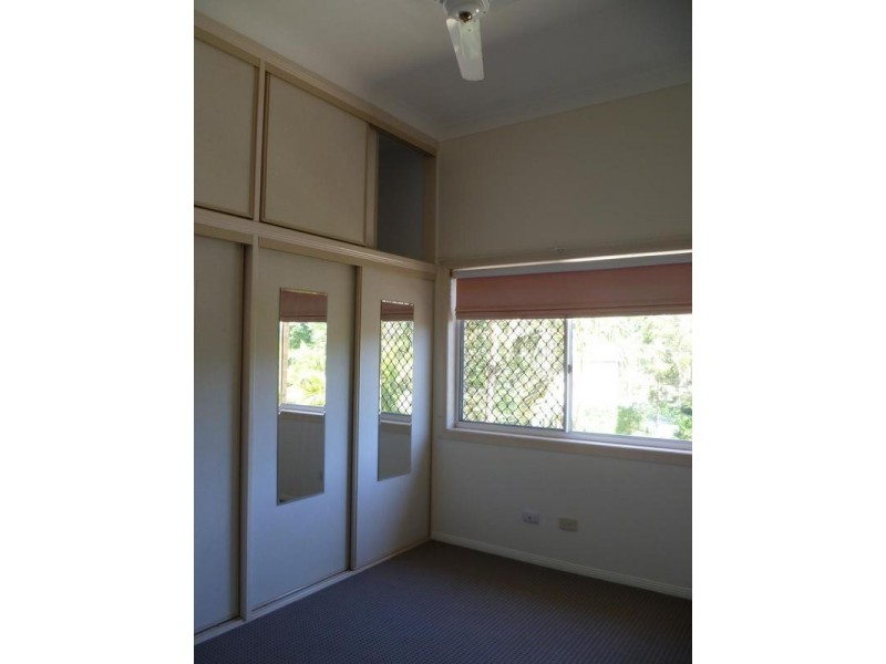 4 Zeppo Pl, Mcdowall QLD 4053