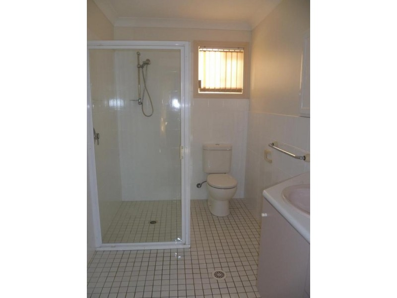 4 Zeppo Pl, Mcdowall QLD 4053