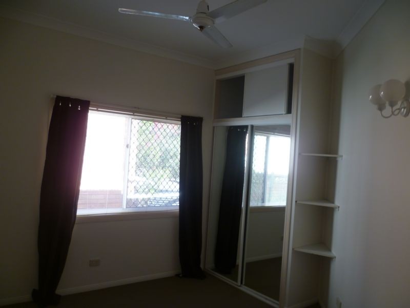 4 Zeppo Pl, Mcdowall QLD 4053