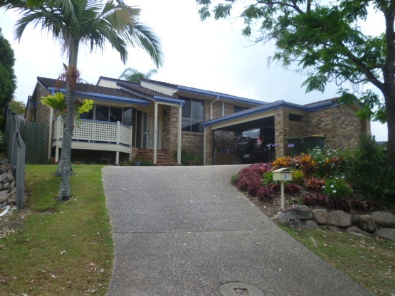 9 Greenfern Place, Ferny Grove QLD 4055