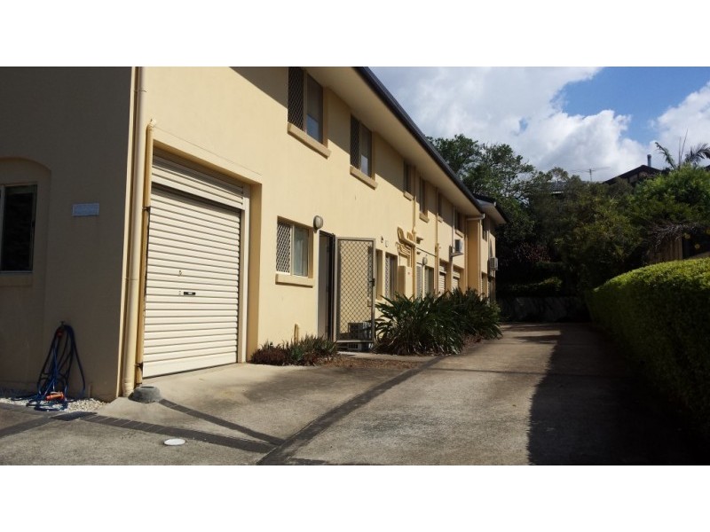 2/105 Flower Street, Northgate QLD 4013